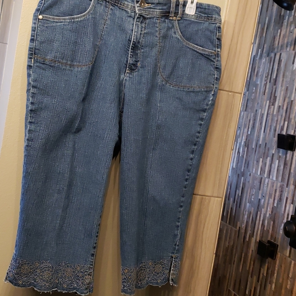 Capri Jean's size 16W